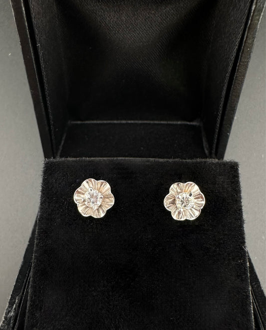 Mini 14k white gold flower diamond earrings