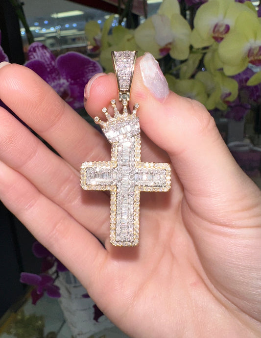 Cross with crown diamond pendant